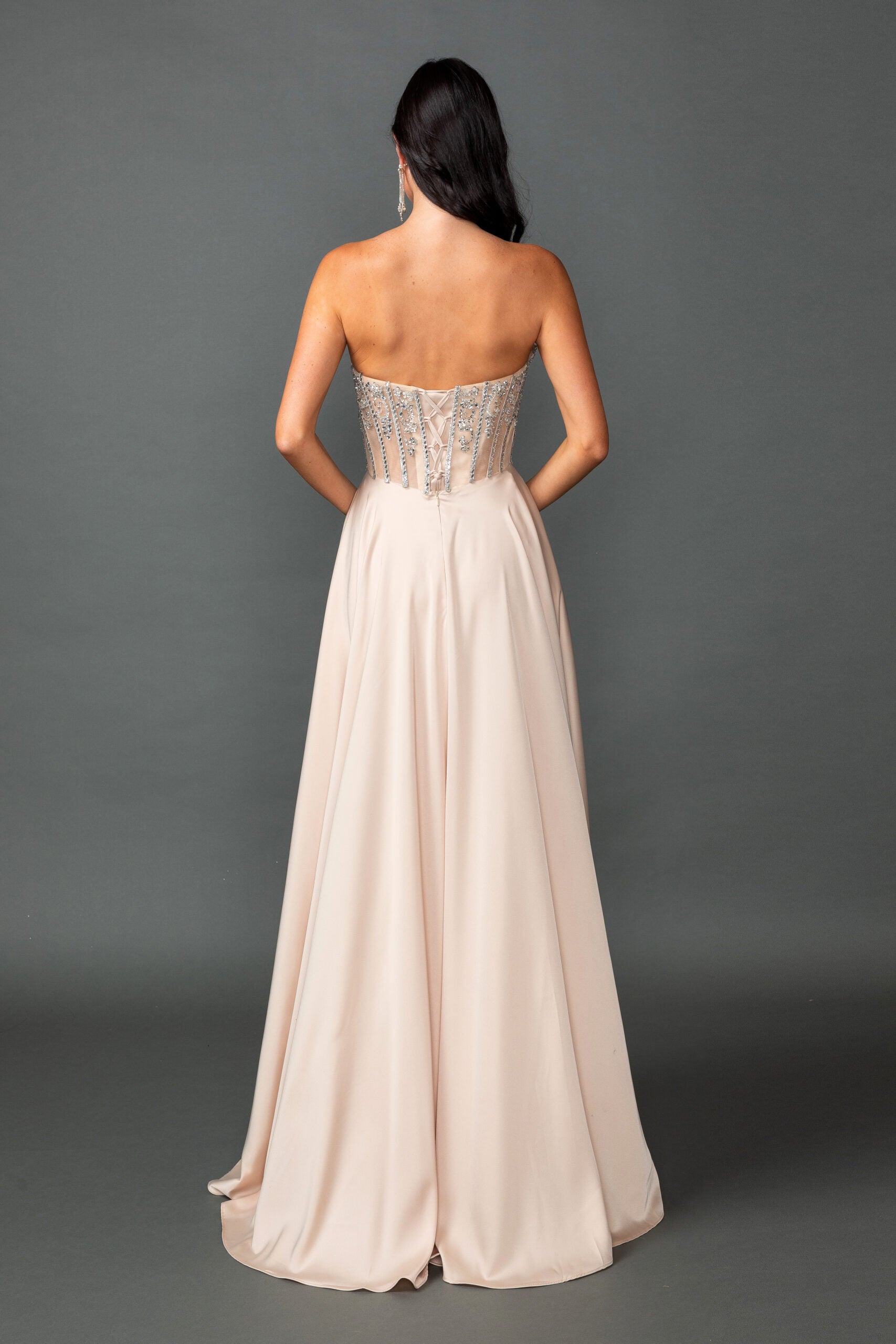 Sweetheart Neckline Illusion Corset Bodice Prom Dress with Flowing A Line Skirt and High Slit (4589)