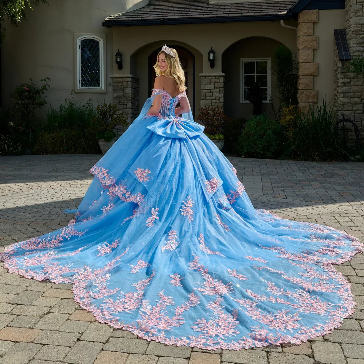 Off-Shoulder Straps 3D Butterfly Applique Ball Gown Train Wedding Dress With Layers (GL3708)