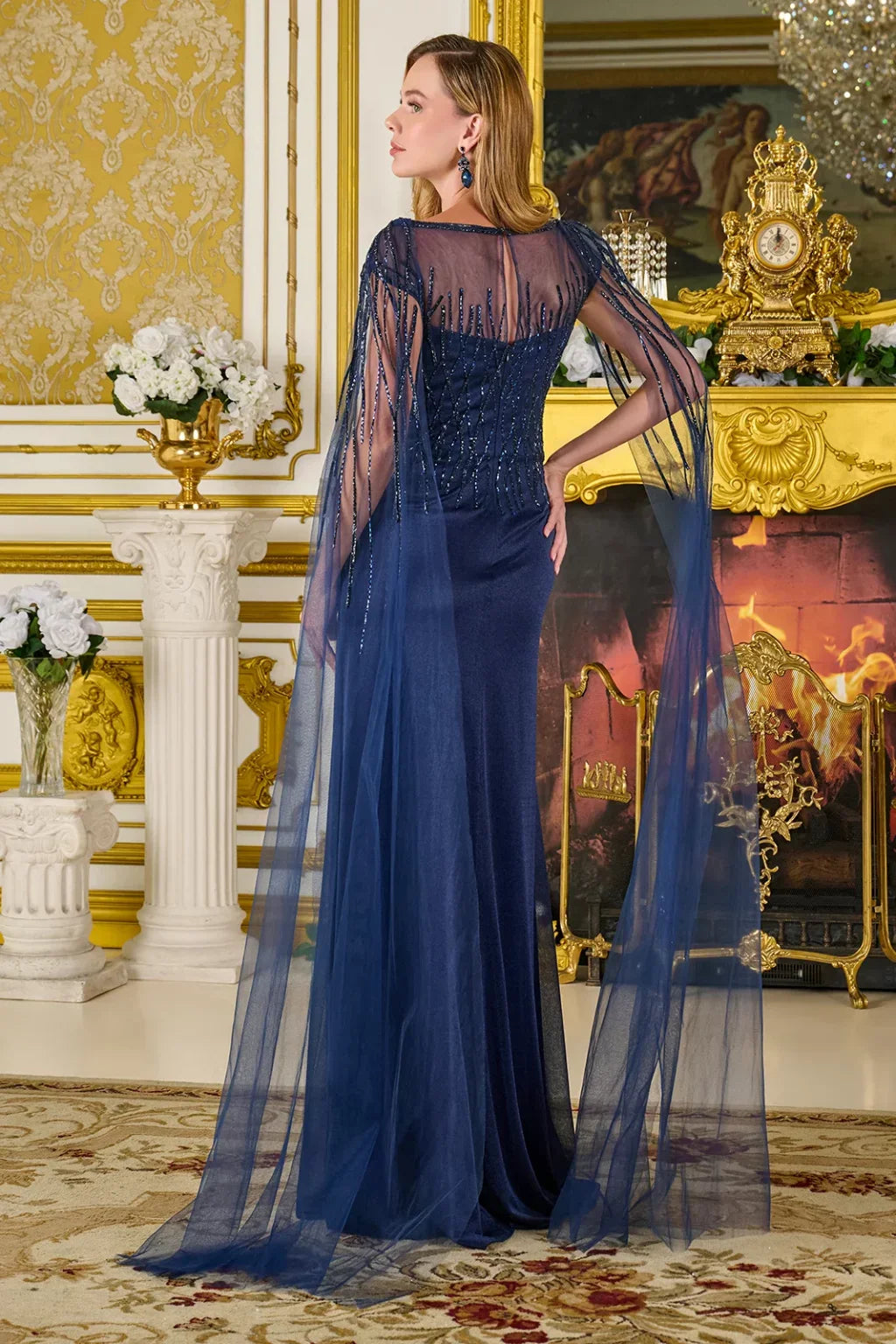 Bejeweled Boat Neckline Cape Sleeves Metallic Jersey Slit Skirt With Trailing Fabric (GL3784)