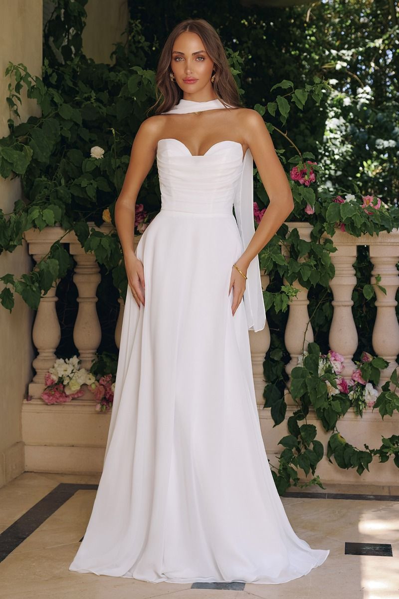 Sweetheart Chiffon A-Line Bridal Gown with Removable Scarf (T703W)