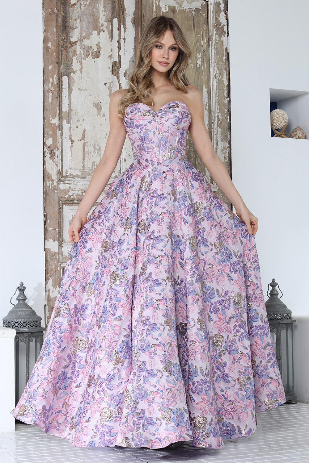 Romantic Floral Ball Gown with Sweetheart Corset Bodice and Full Skirt (3385)