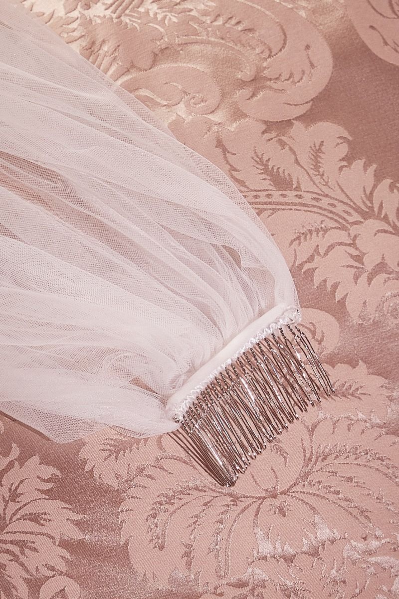 Floral Lace Scalloped Edge Chapel Veil (V010)